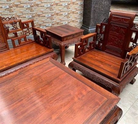 泉州市大红酸枝沙发 餐桌椅 皇宫椅 缅甸花梨木家具回收